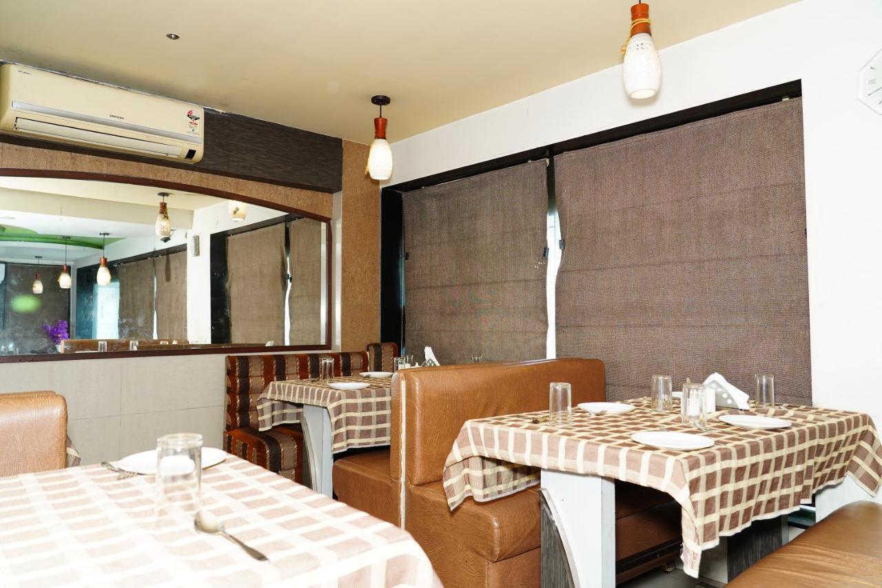Marshall The Hotel Ahmedabad Exterior foto